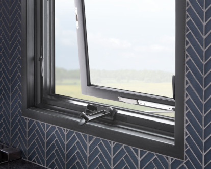 Rockford Awning Windows